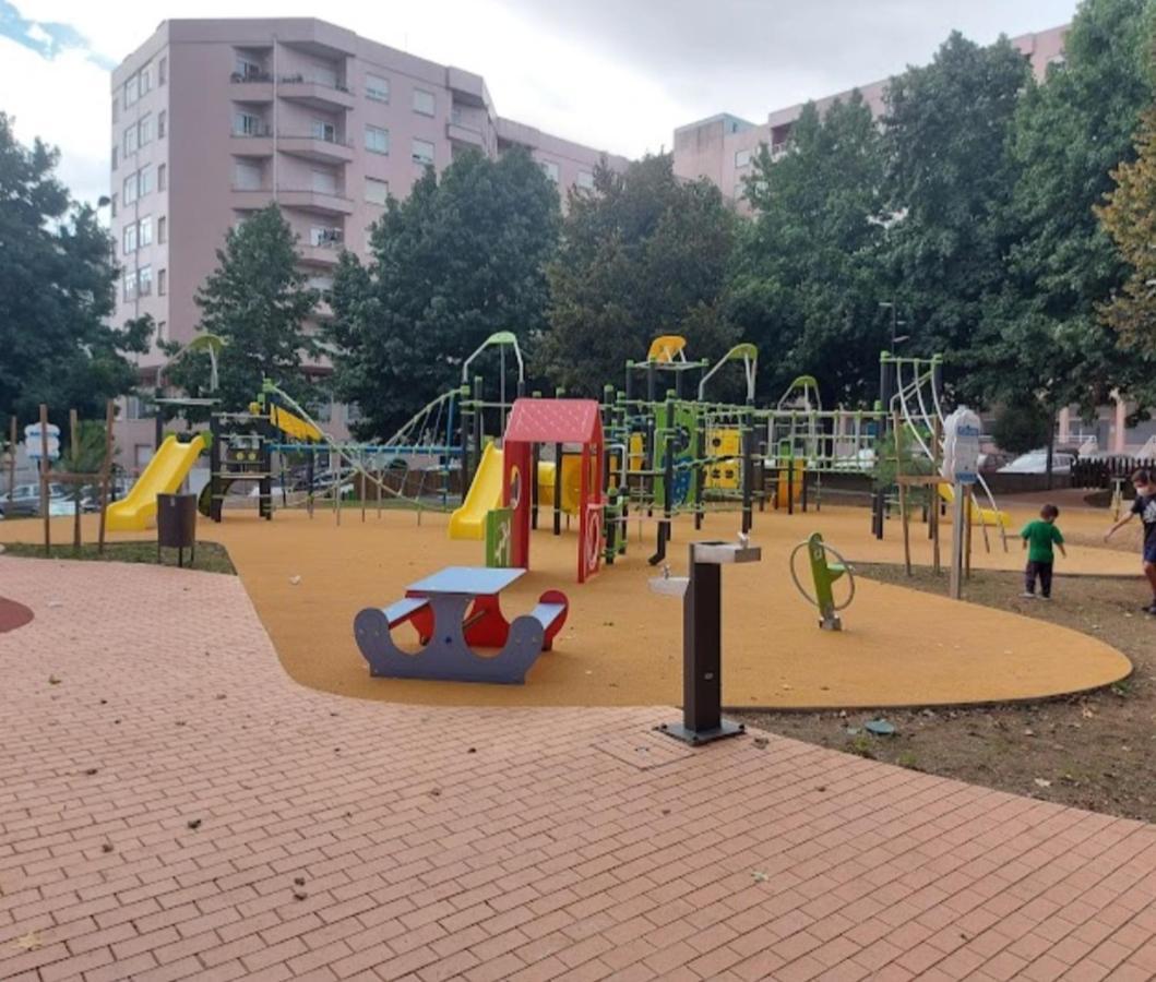 Diamante House Com Garagem Privada Leilighet Braga Eksteriør bilde